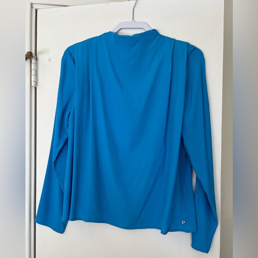 Chic Turquoise Long Sleeve Blouse